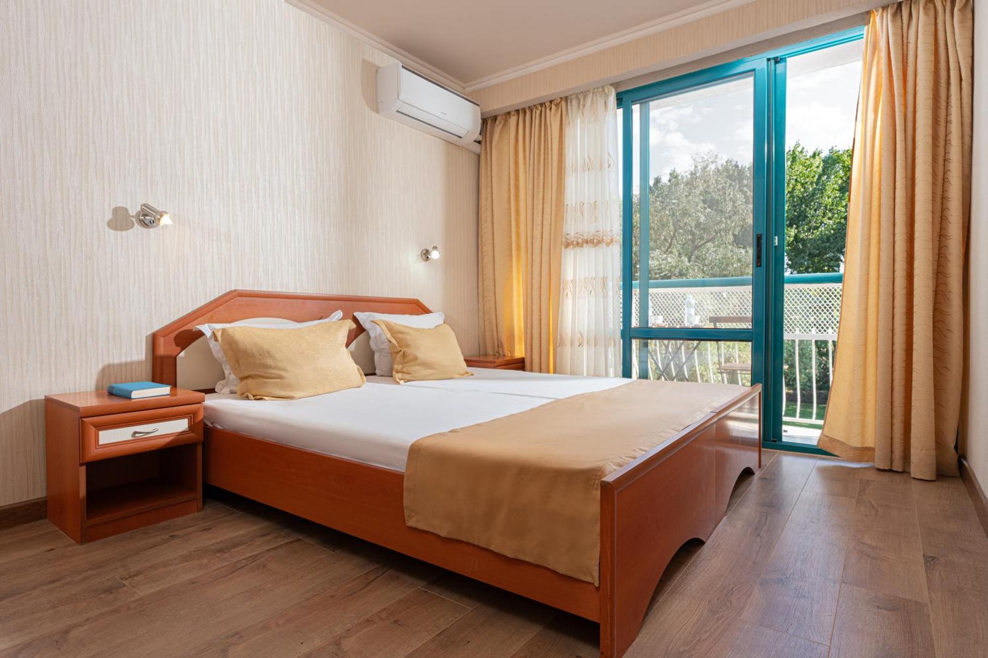 Hotel Zefir