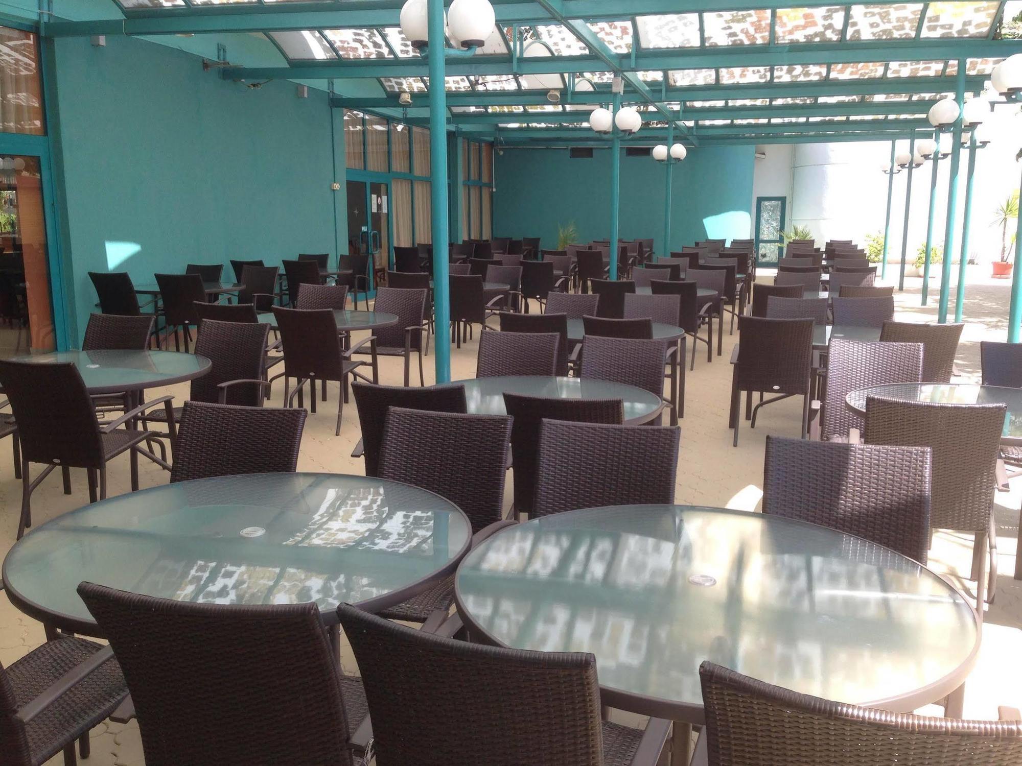 Hotel Zefir 3*
